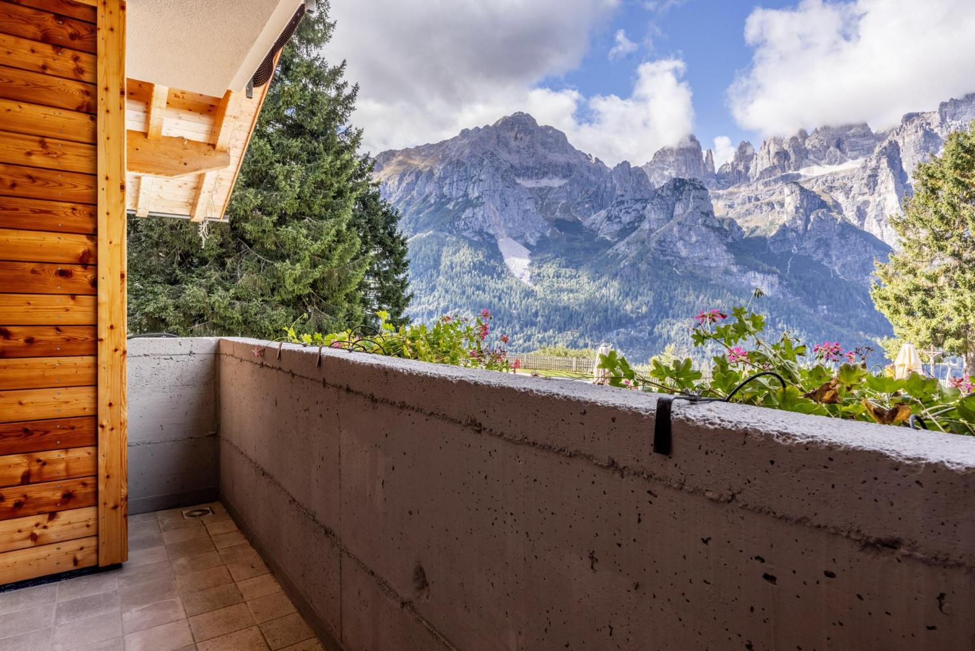 Rifugio La Montanara Villa Molveno Eksteriør billede